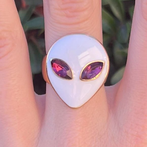"Alien" ring 👽 - Picture 4 of 7